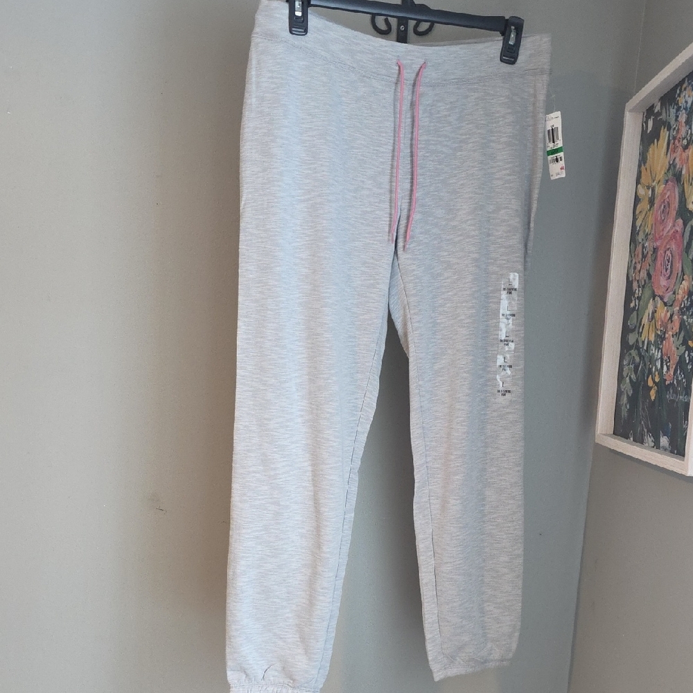 Style & Co Light Gray Joggers NWT Size Large